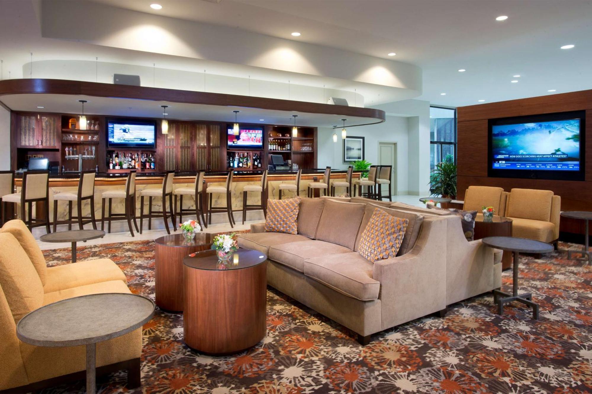 Doubletree By Hilton Lafayette Hotel Exterior foto