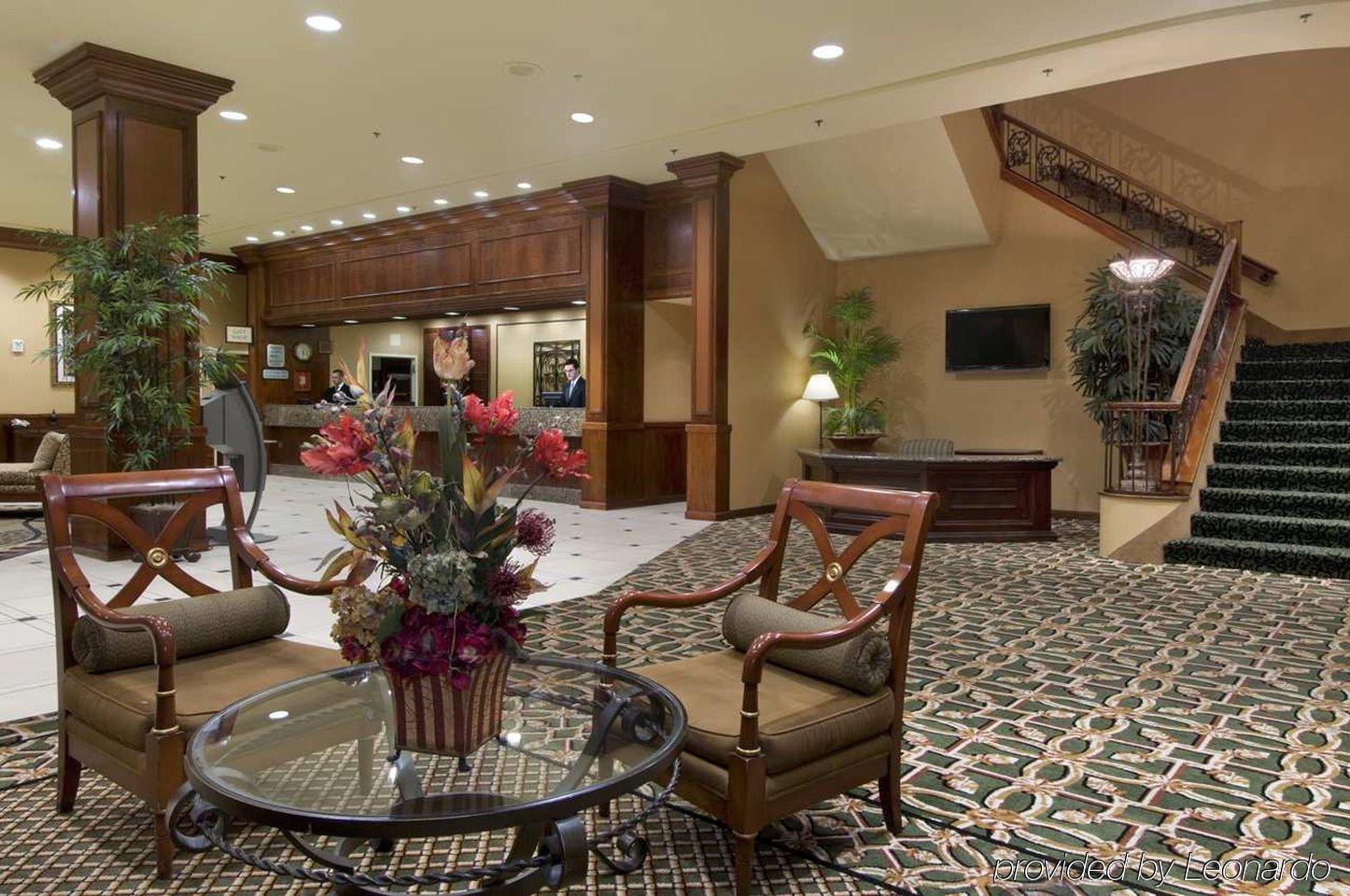 Doubletree By Hilton Lafayette Hotel Interior foto